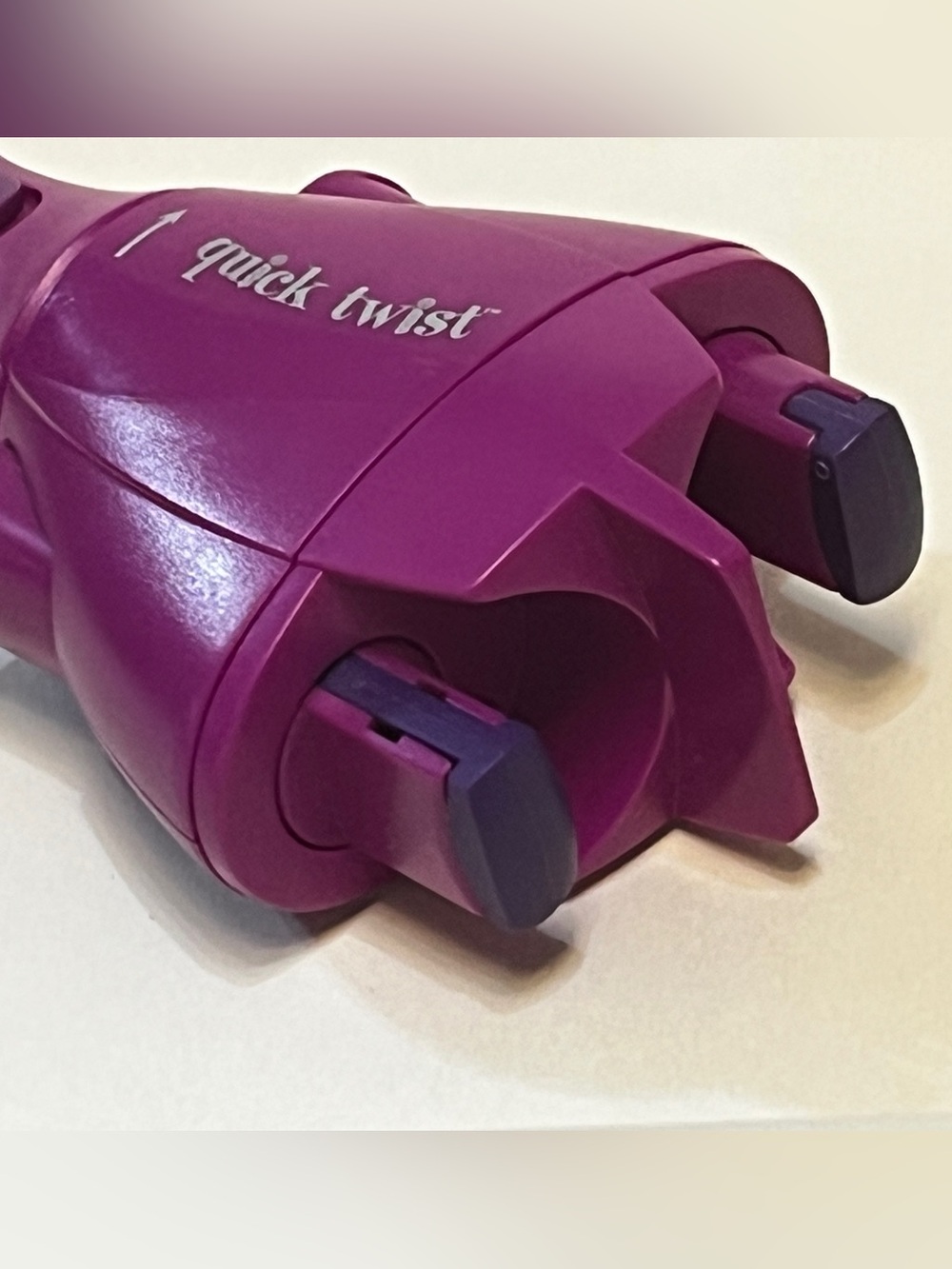 Conair Quick Twist Women's Curling Tool - Picture 4 of 8